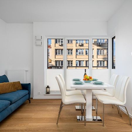 Warsaw Modern Stay Praga Okrzei Esterno foto