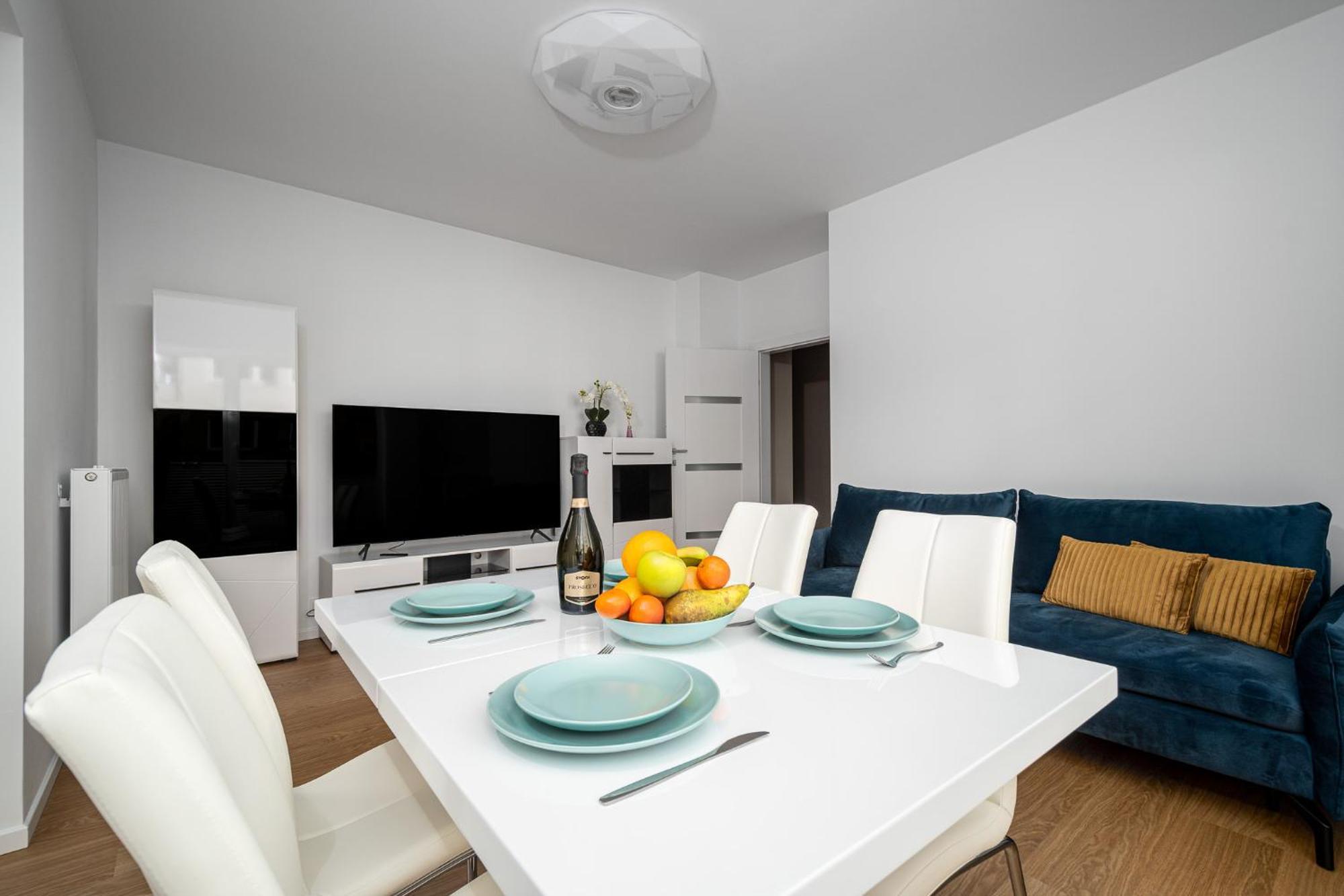 Warsaw Modern Stay Praga Okrzei Esterno foto